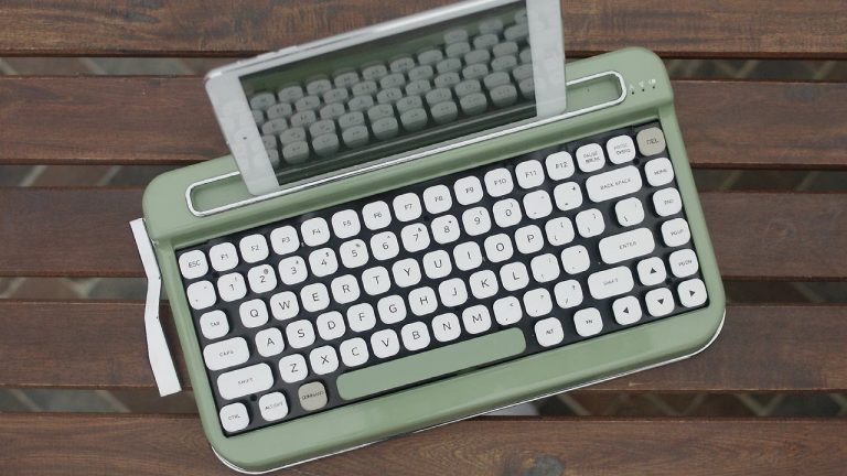 Penna Retro Bluetooth Keyboards