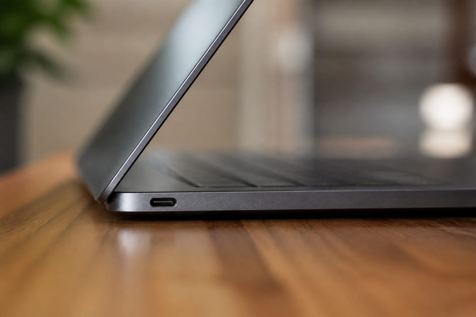 The side of a laptop with a single USB-C port